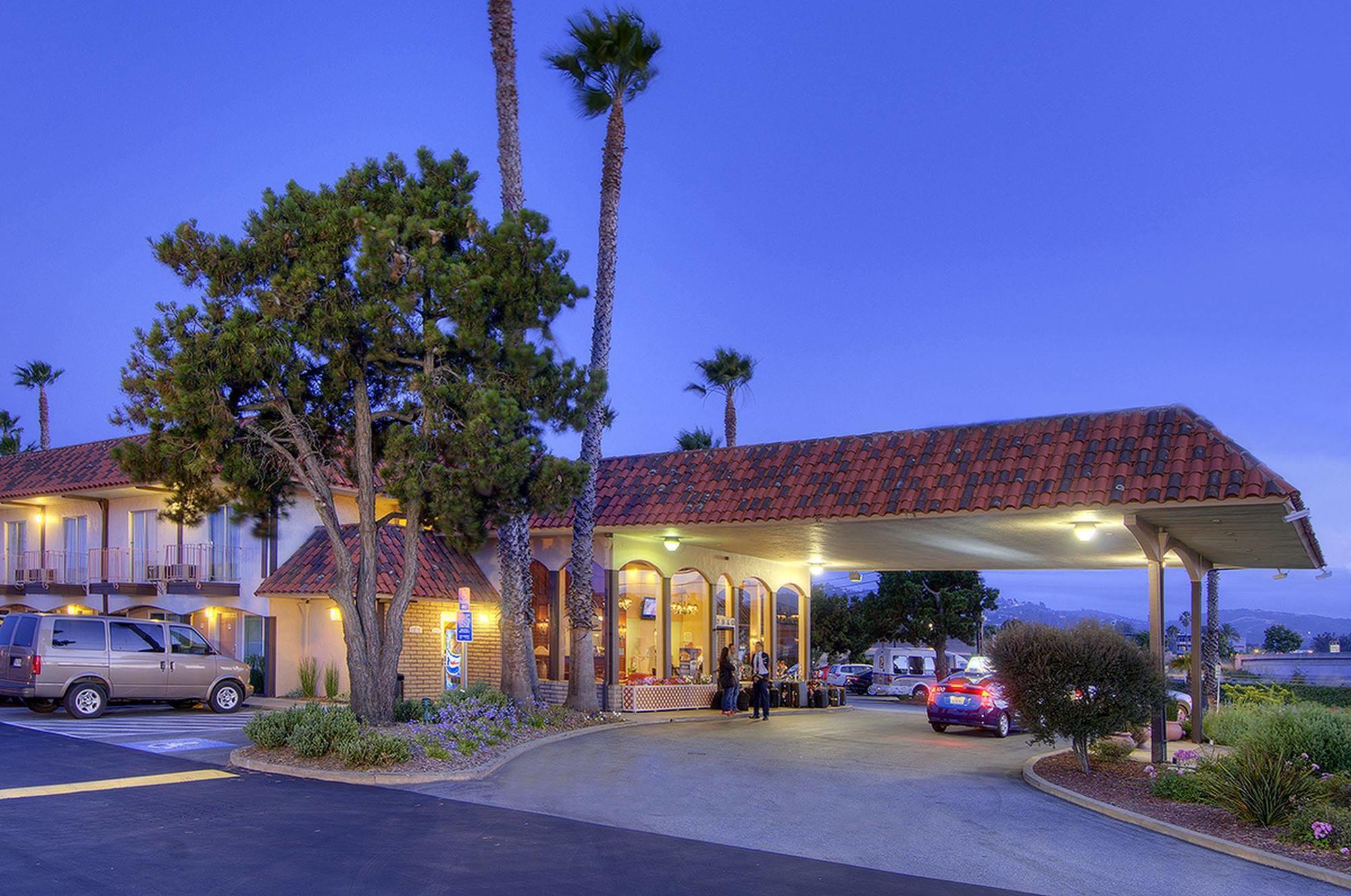 Los Prados Hotel San Mateo Bagian luar foto